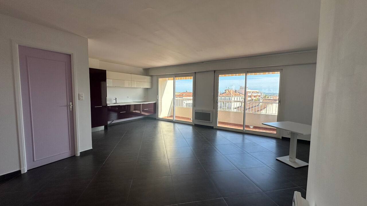 appartement 3 pièces 61 m2 à vendre à Hyères (83400)