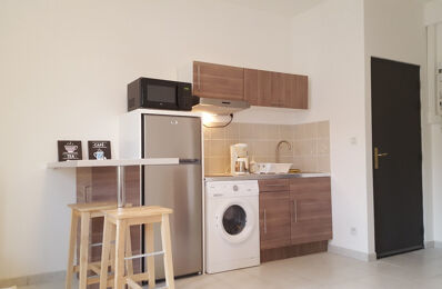 location appartement 450 € CC /mois à proximité de Saint-Paul-Trois-Châteaux (26130)