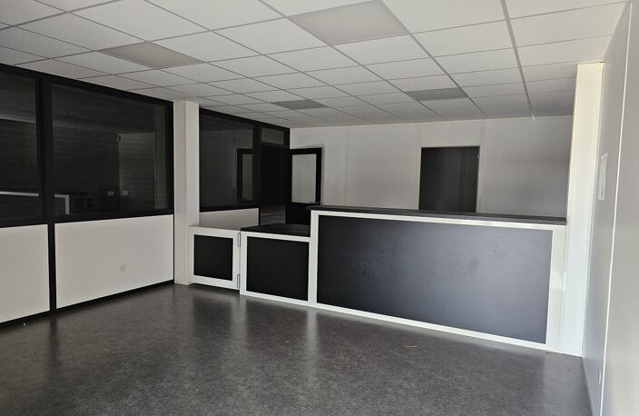 Local commercial — photo 3