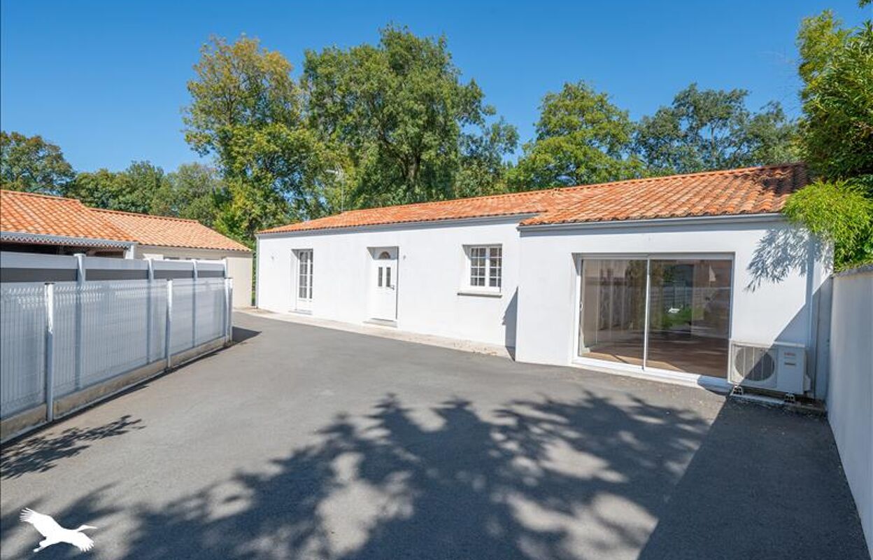 maison 4 pièces 124 m2 à vendre à Le Gua (17600)