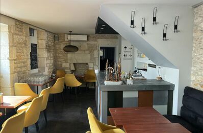 vente immeuble 181 050 € à proximité de Champmillon (16290)