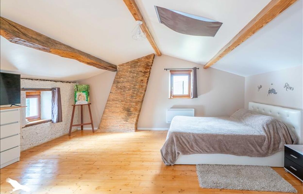 maison 3 pièces 168 m2 à vendre à Le Fouilloux (17270)