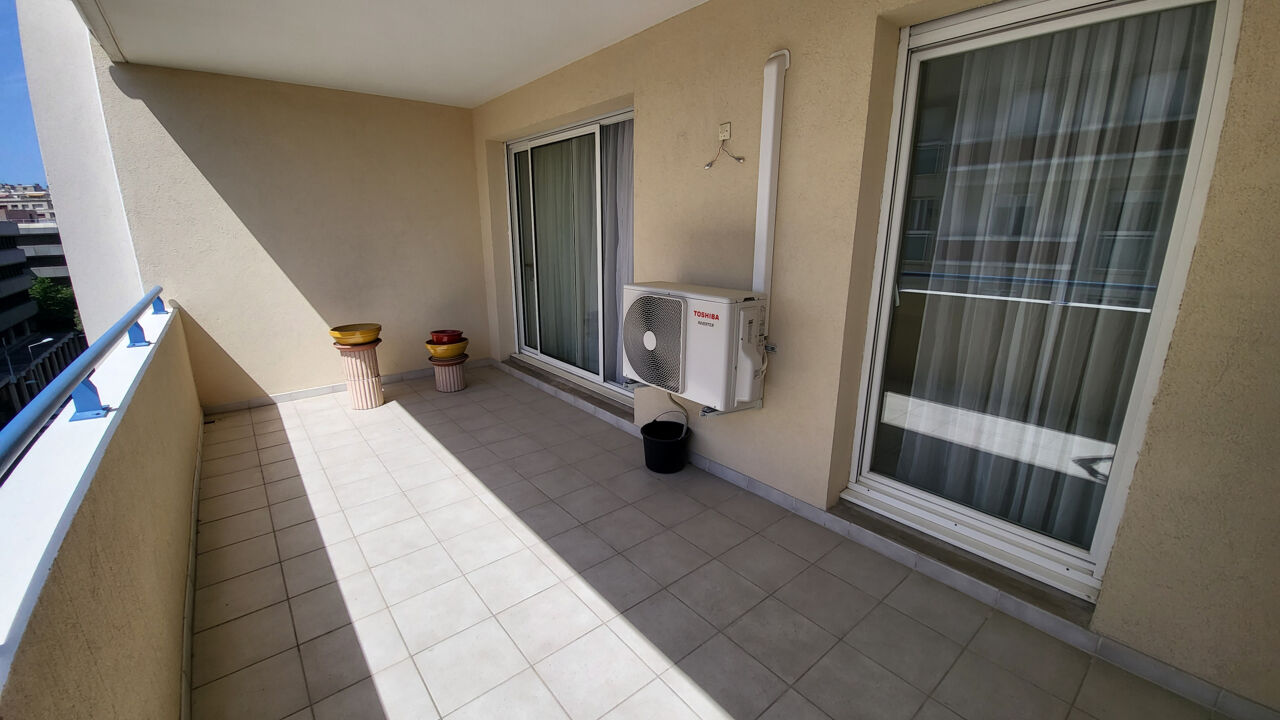 appartement 3 pièces 66 m2 à louer à Marseille 8 (13008)