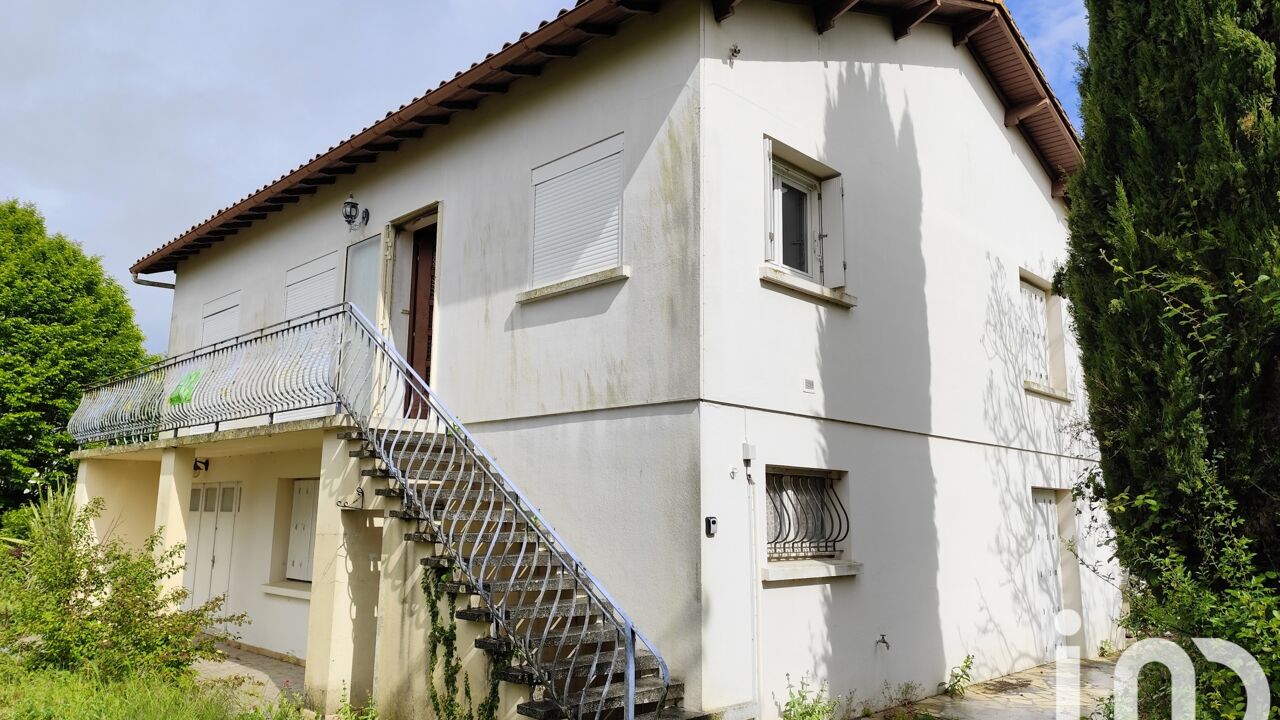 maison 6 pièces 146 m2 à vendre à Loulay (17330)