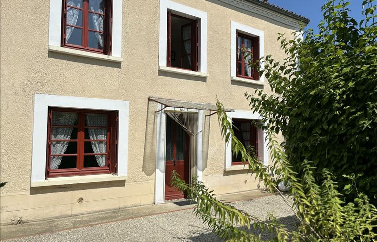 maison 4 pièces 117 m2 à vendre à Aire-sur-l'Adour (40800)