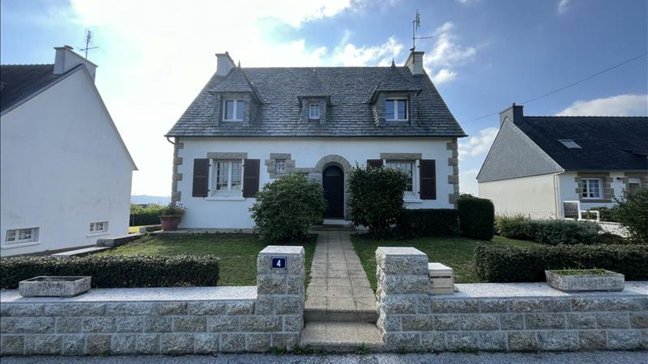 maison 5 pièces 119 m2 à vendre à Châteauneuf-du-Faou (29520)