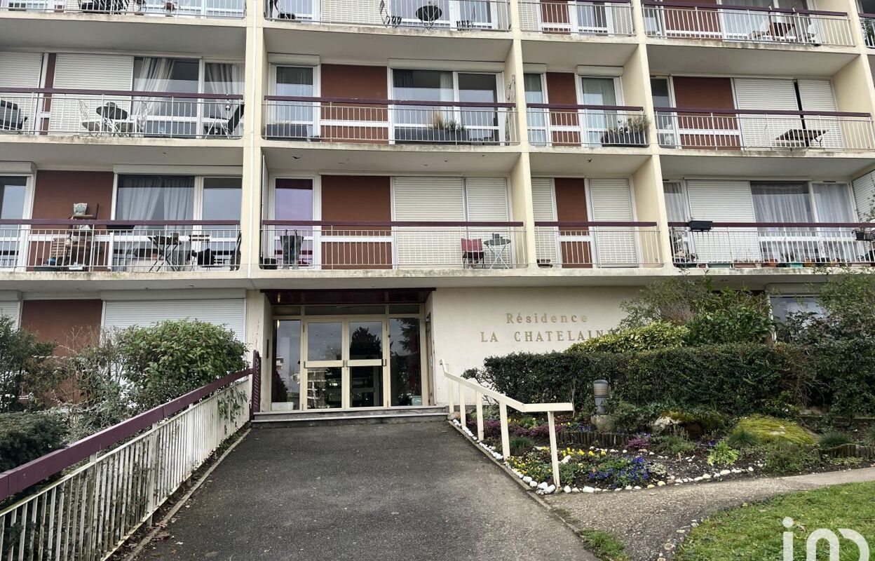 appartement 2 pièces 43 m2 à louer à Avon (77210)