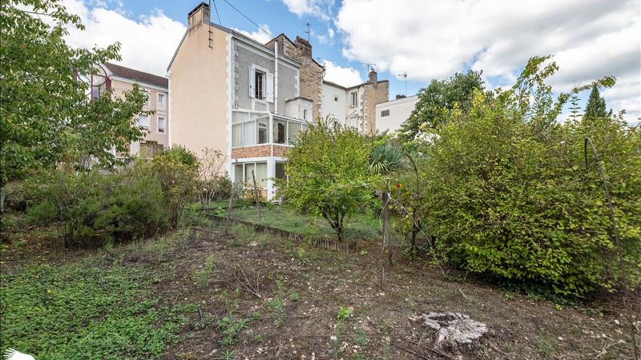 maison 5 pièces 137 m2 à vendre à Périgueux (24000)