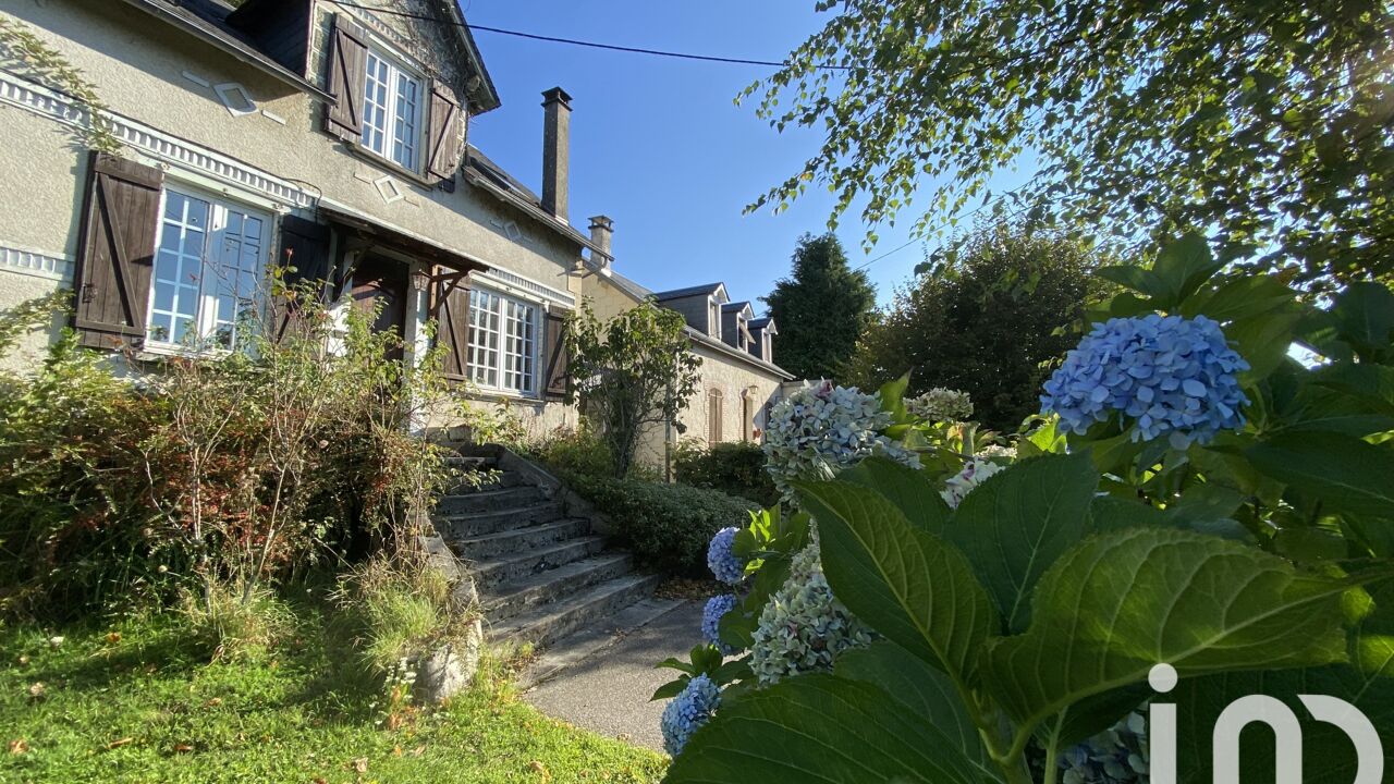 maison 8 pièces 247 m2 à vendre à Égletons (19300)