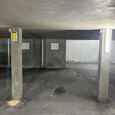 Parking 10 m²