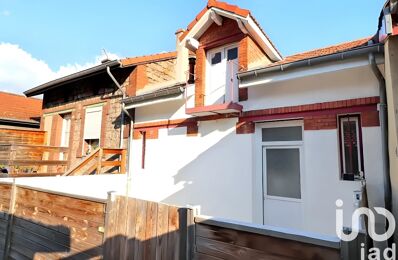 vente maison 90 000 € à proximité de Saint-Victor-Malescours (43140)