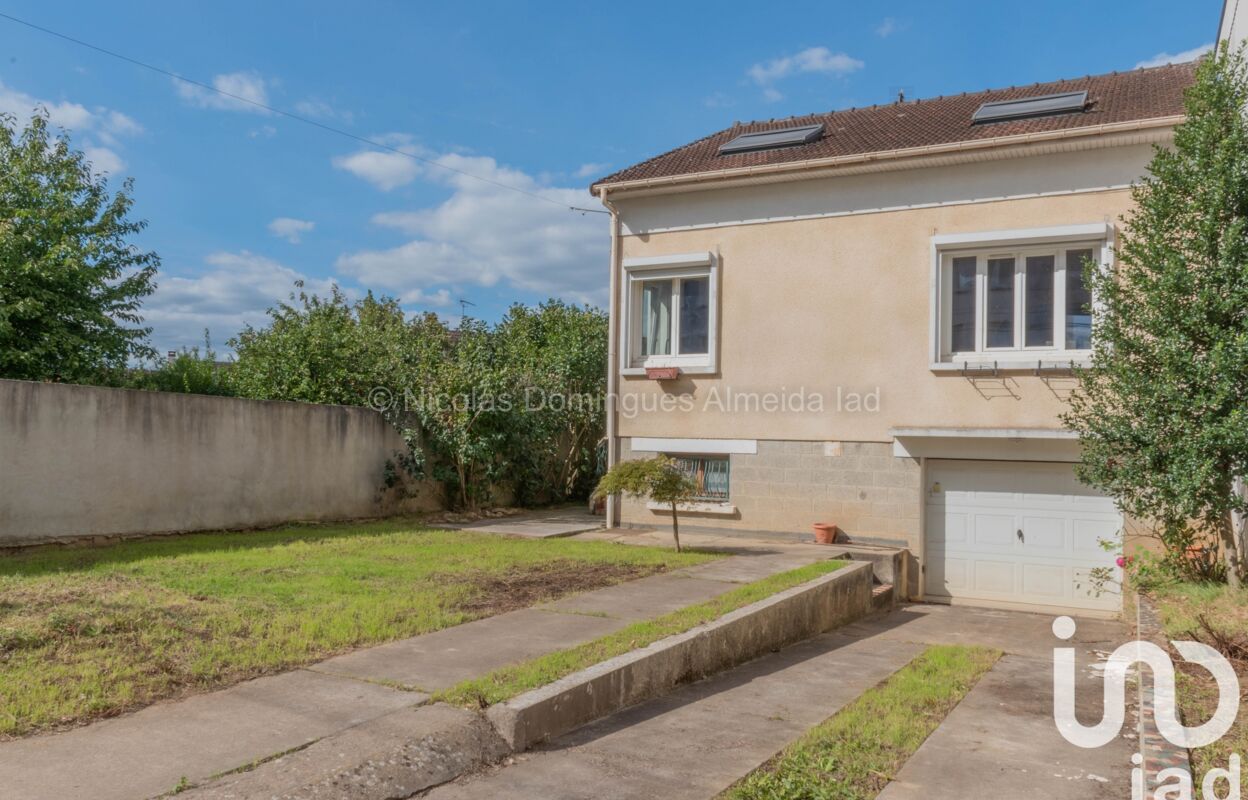 maison 5 pièces 130 m2 à vendre à Paray-Vieille-Poste (91550)