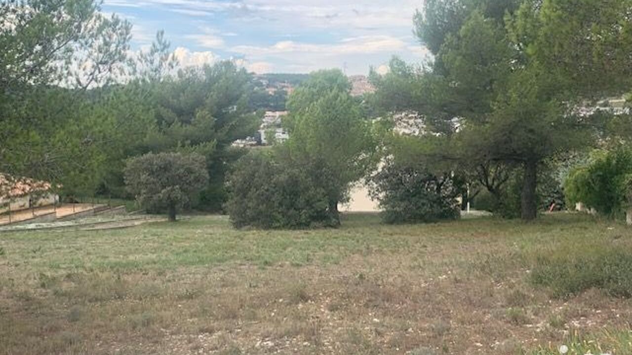 terrain  pièces 500 m2 à vendre à Septèmes-les-Vallons (13240)