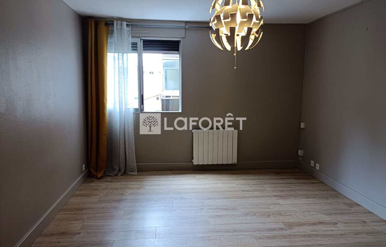 appartement 2 pièces 46 m2 à vendre à Saint-Étienne (42000)