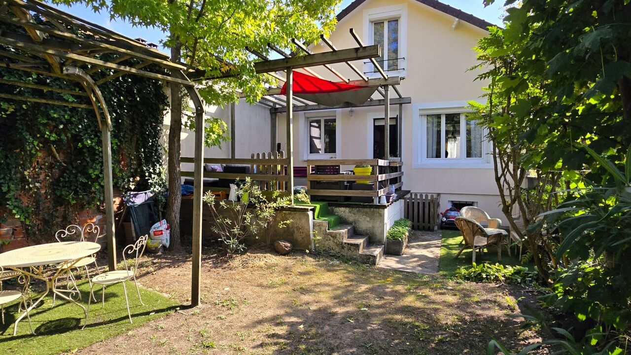 maison 5 pièces 88 m2 à vendre à Bezons (95870)