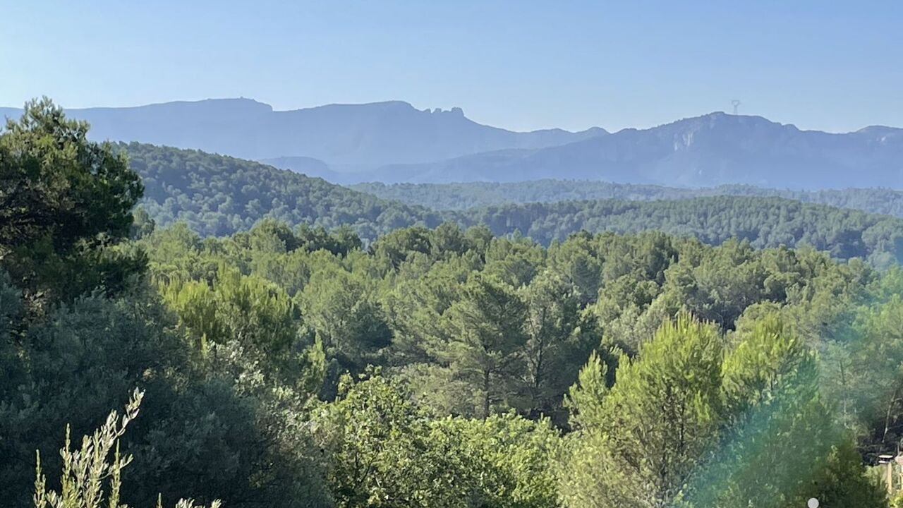 maison 9 pièces 227 m2 à vendre à La Bouilladisse (13720)