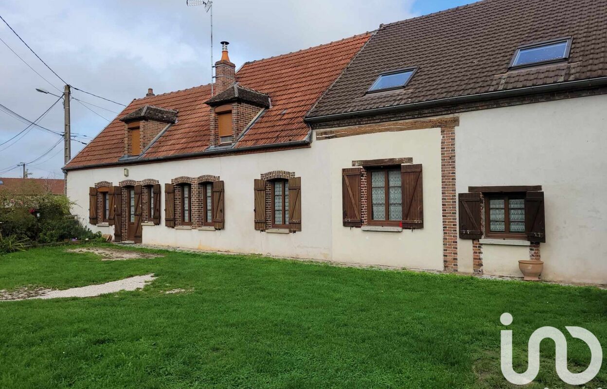 maison 6 pièces 243 m2 à vendre à Saint-Hilaire-sous-Romilly (10100)