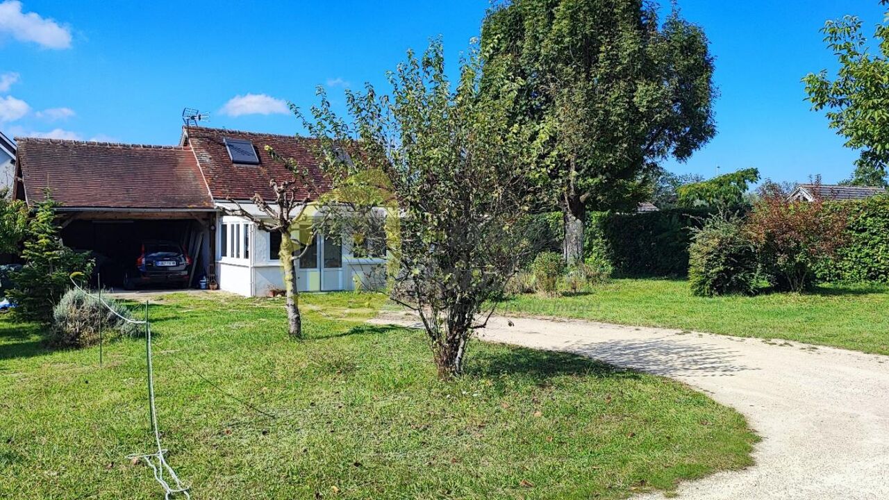 maison 3 pièces 49 m2 à vendre à Saint-Doulchard (18230)