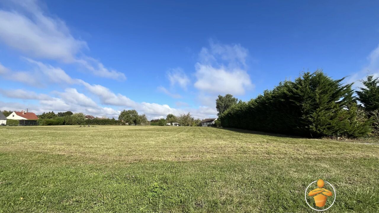 terrain  pièces 871 m2 à vendre à Versigny (02800)