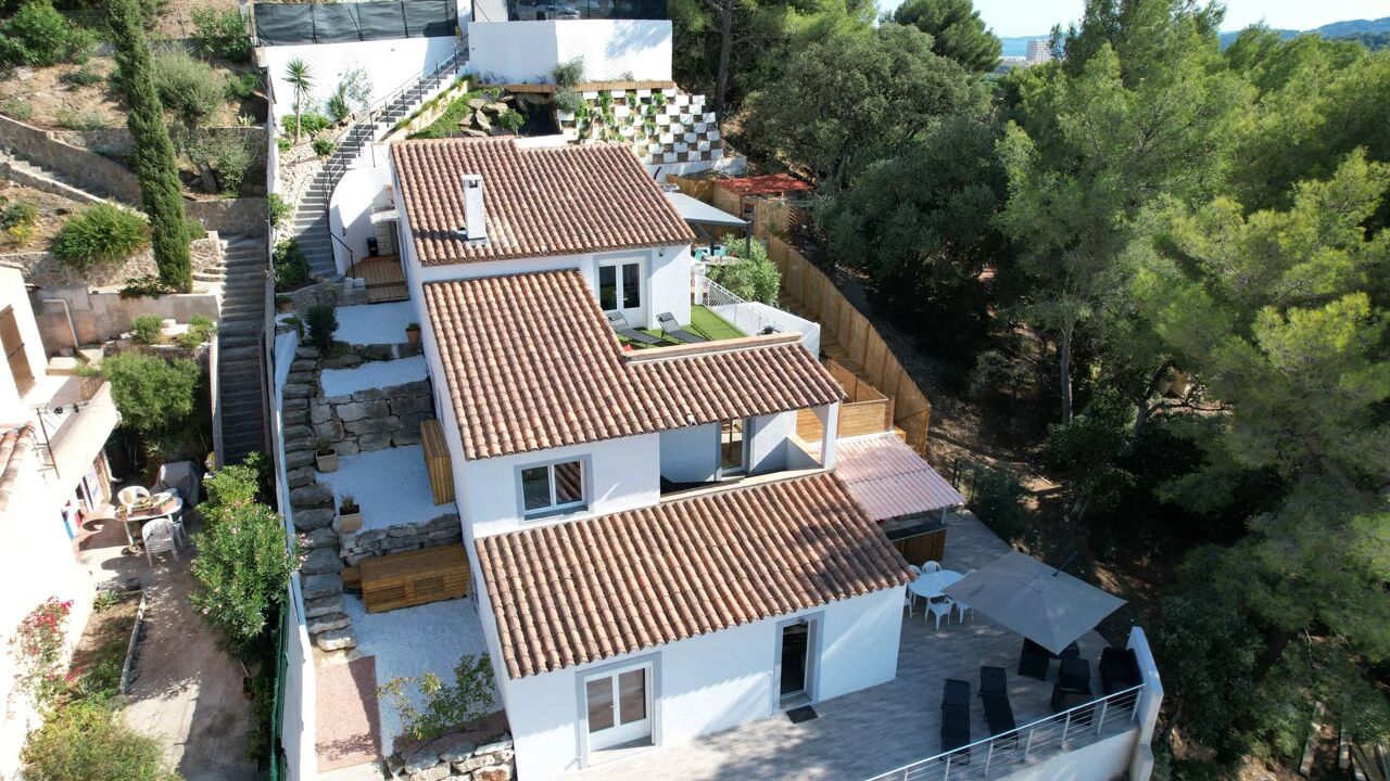 maison 7 pièces 170 m2 à vendre à Le Lavandou (83980)