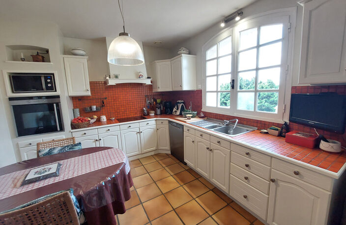 Vente maison 7 pièces 200 m² Carmaux (81400) — photo 5