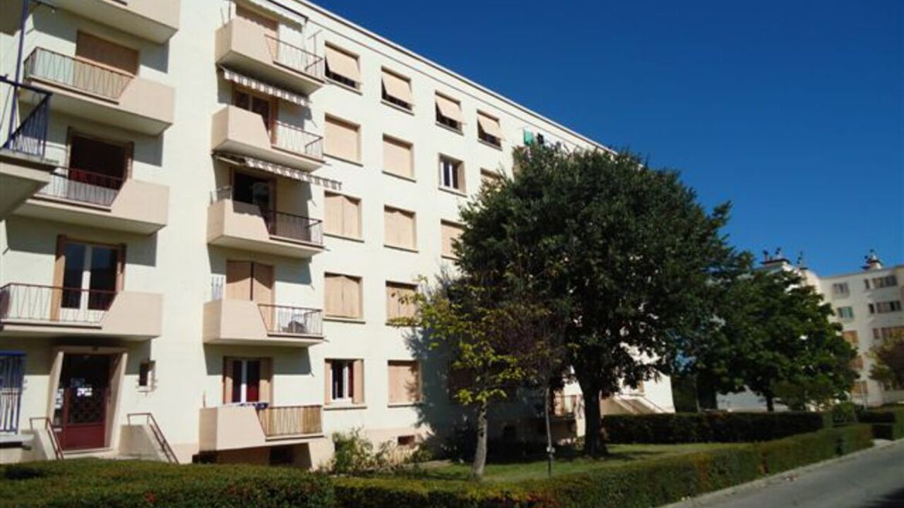 appartement 4 pièces 66 m2 à vendre à Alès (30100)