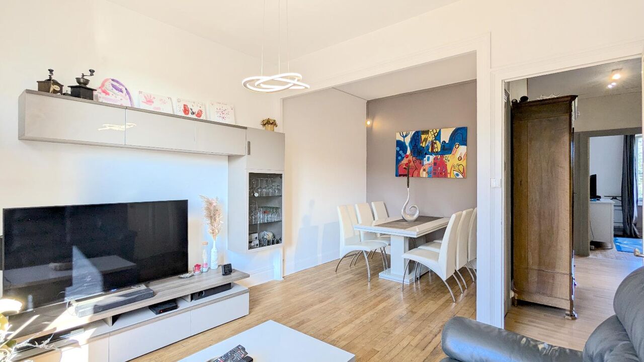 appartement 3 pièces  m2 à vendre à Bron (69500)