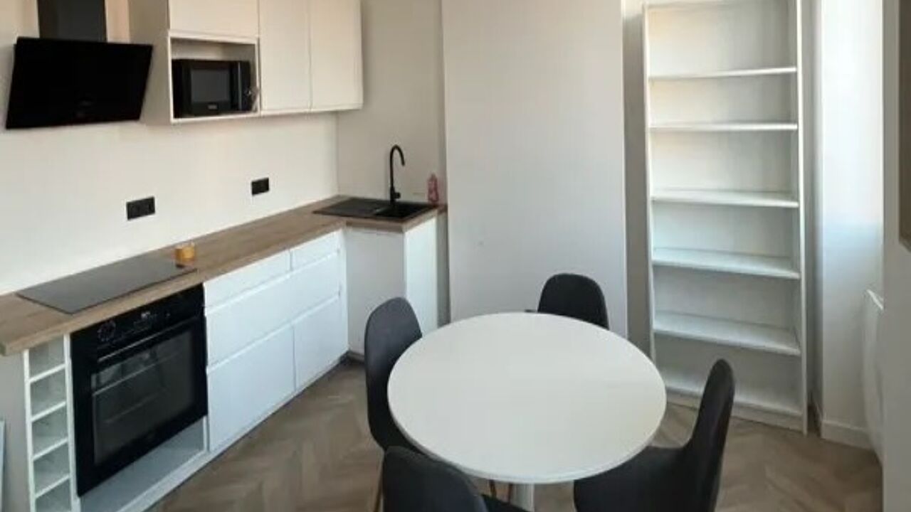 appartement 2 pièces 42 m2 à louer à Marseille 1 (13001)