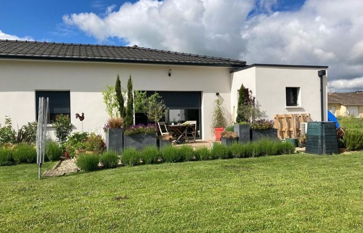 maison 4 pièces 110 m2 à louer à Pineuilh (33220)