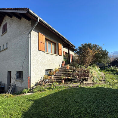 Maison 6 pièces 183 m²