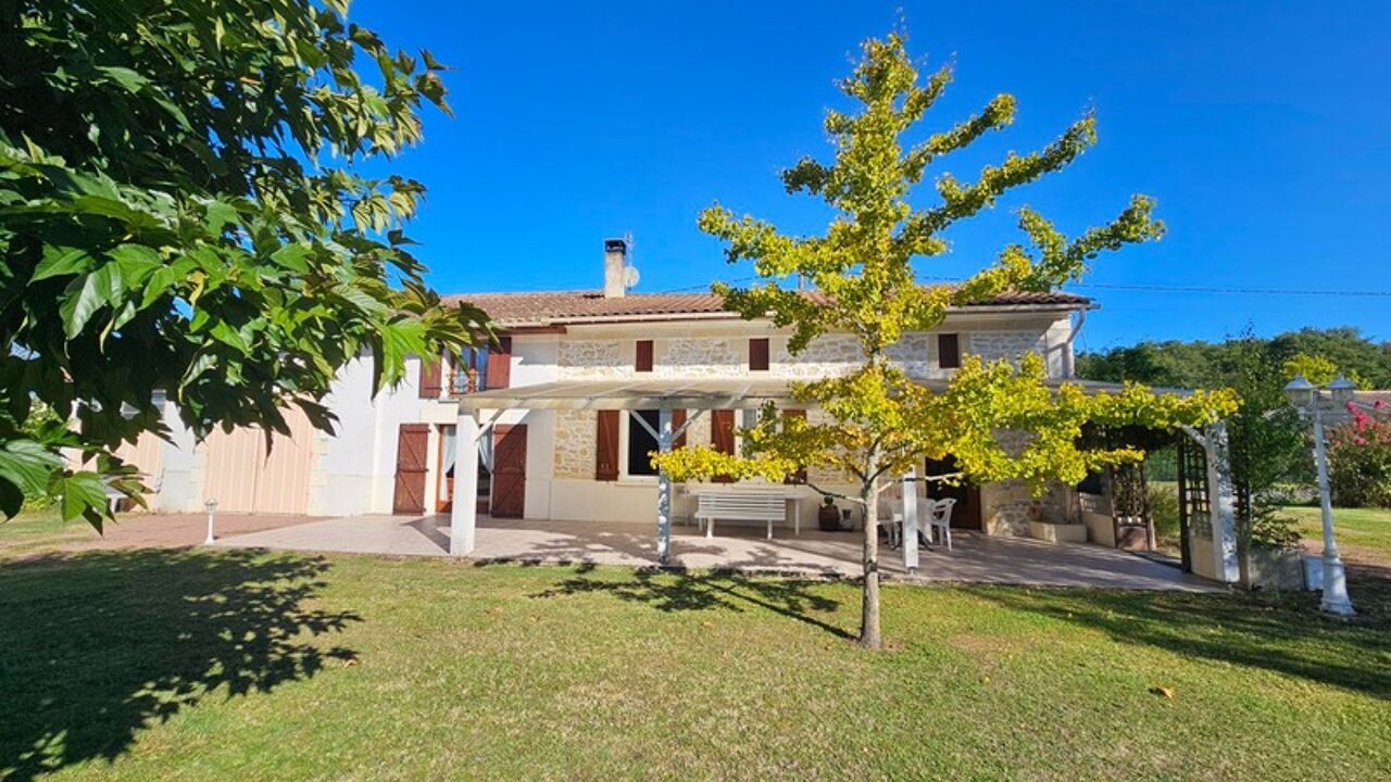 maison 6 pièces 142 m2 à vendre à Saint-Ciers-sur-Gironde (33820)