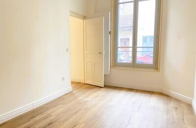 appartement 2 pièces 40 m2 à vendre à Vichy (03200)