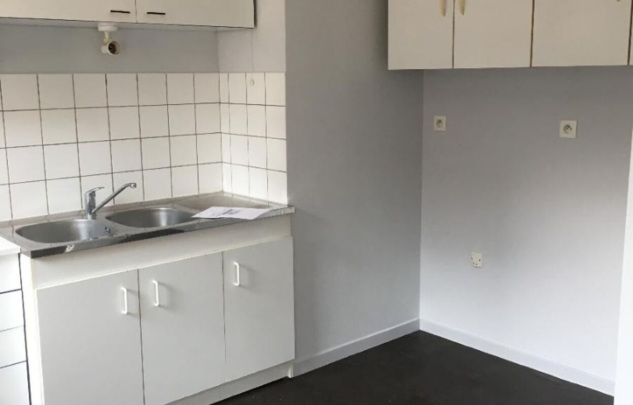 appartement 3 pièces 64 m2 à louer à Saint-Omer (62500)