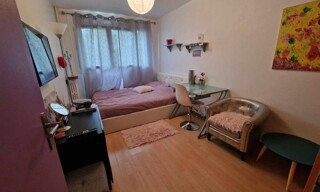 Appartement 1 Pièce 14 m² à louer à Suresnes (92150)