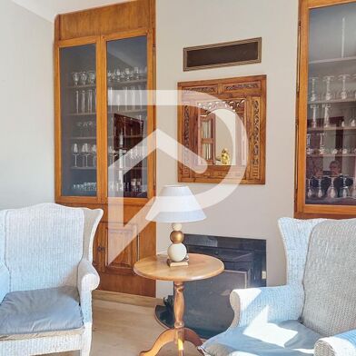 Maison 7 pièces 348500 €