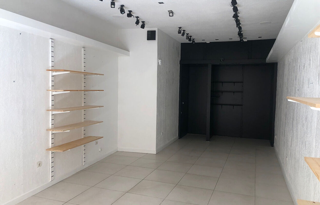 commerce 1 pièces 40 m2 à vendre à Hyères (83400)