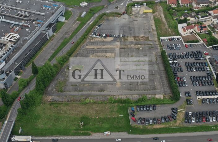 EXCLUSIVITE TERRAIN EMPLACEMENT N°1 AUTOROUTE A6 16 000 M² A LOUER — photo 3