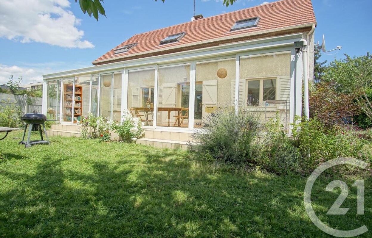 maison 4 pièces 108 m2 à louer à Créteil (94000)