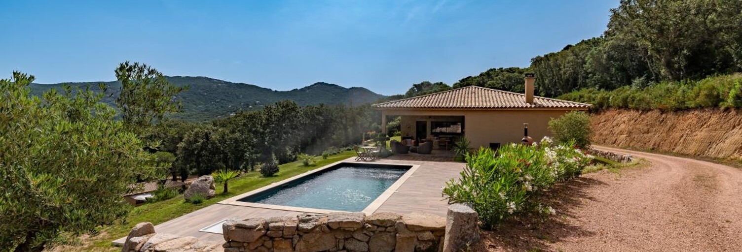 Maison 7 Pièces 263 m² à vendre à Sotta (20146)