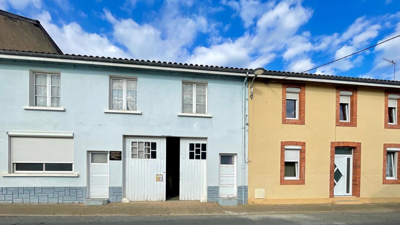 maison 5 pièces 220 m2 à vendre à Riscle (32400)