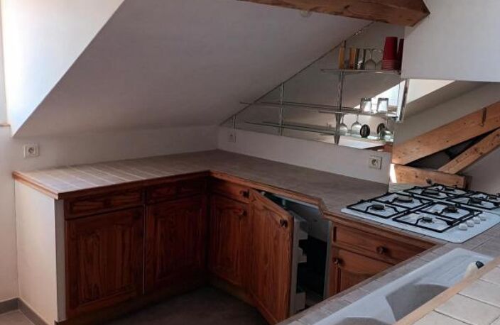 HYÈRES- Appartement À Vendre — photo 3
