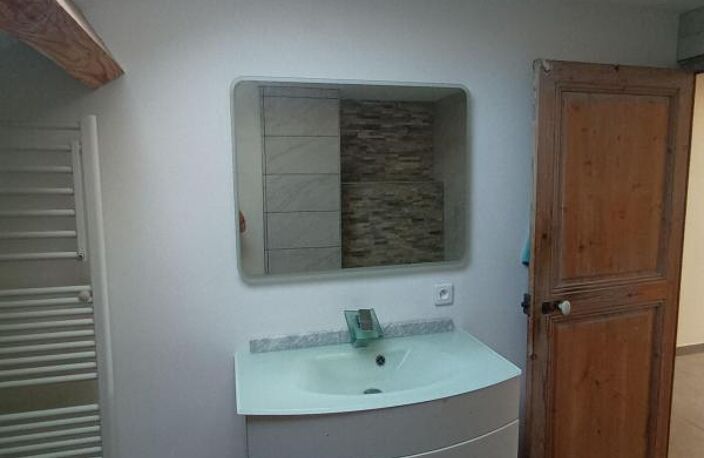 HYÈRES- Appartement À Vendre — photo 5