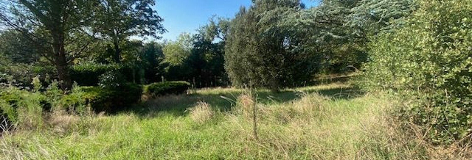 Terrain  909 m² à vendre à Francheville (69340)