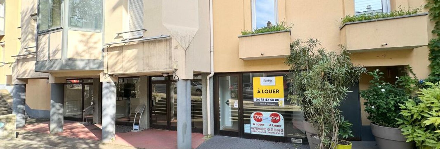 Local industriel  75 m² à louer à Francheville (69340)