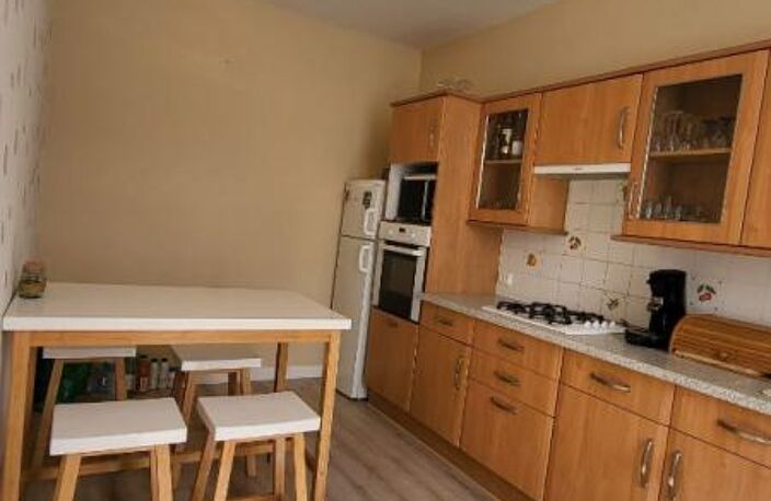 VENTE : maison T3 (94 m²) à MONTMORILLON — photo 2