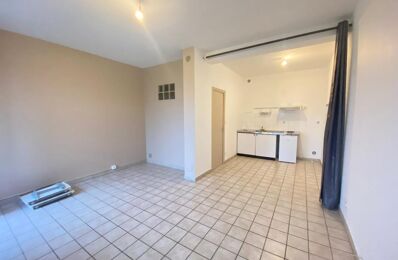 location appartement 315 € CC /mois à proximité de Saint-Victurnien (87420)