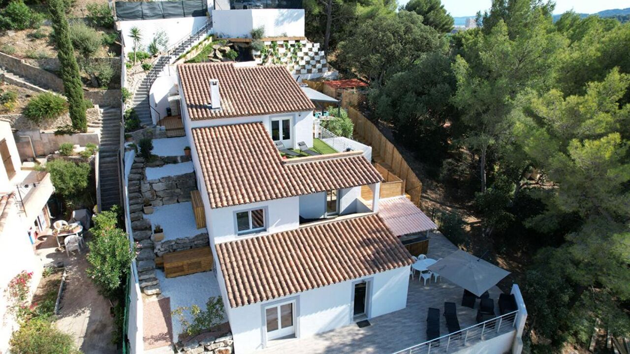 maison 7 pièces 183 m2 à vendre à Le Lavandou (83980)