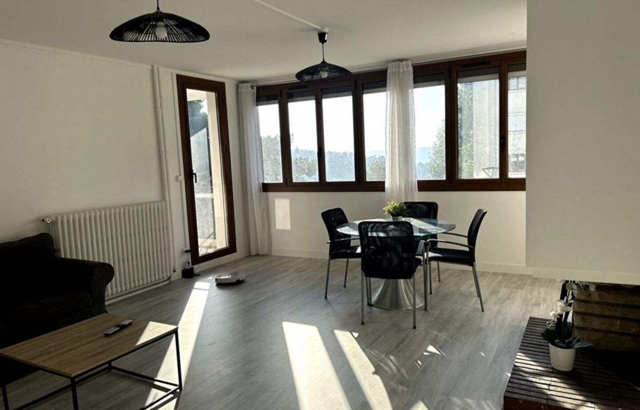 appartement 4 pièces 83 m2 à vendre à Bois-Guillaume (76230)