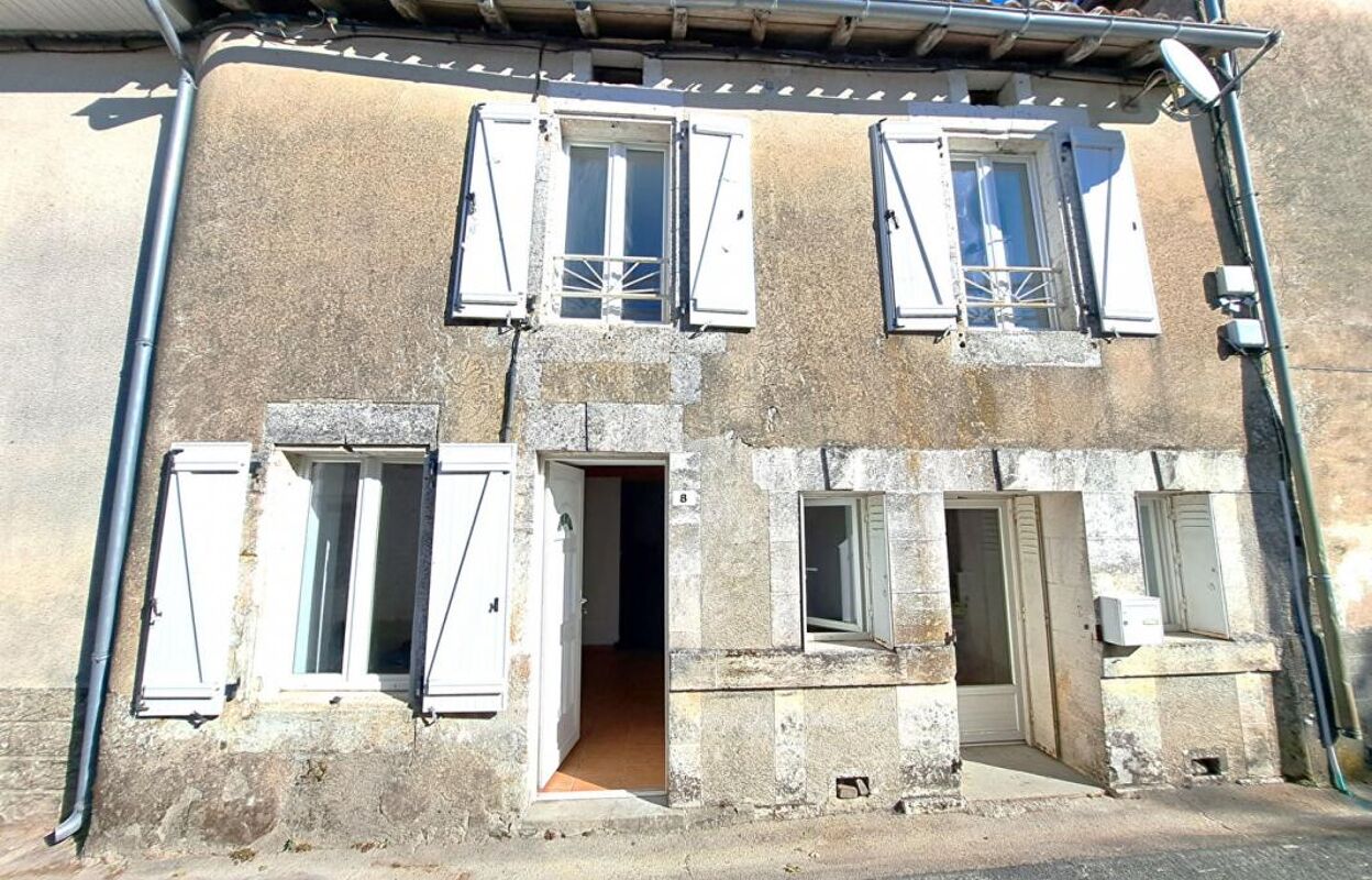 maison 3 pièces 62 m2 à vendre à Montmoreau (16190)