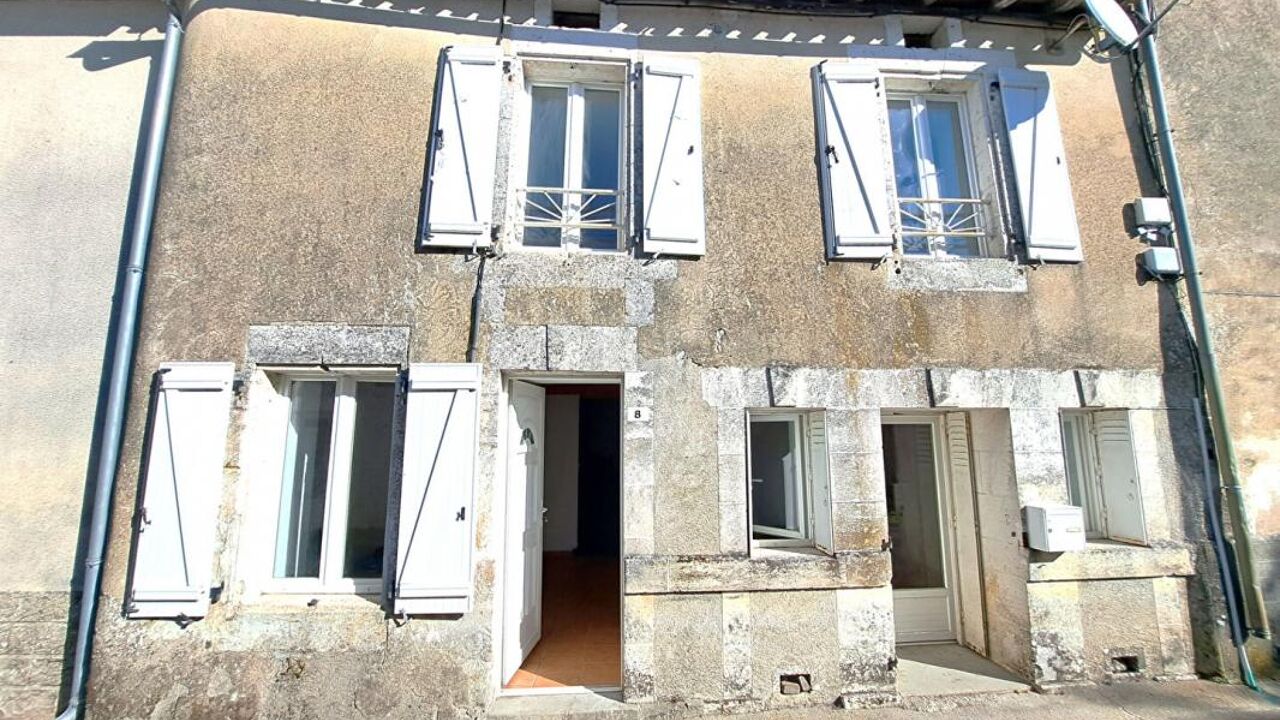 maison 3 pièces 62 m2 à vendre à Montmoreau (16190)